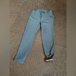 Lululemon Day Trip Boyfriend Pant size 6 teal
